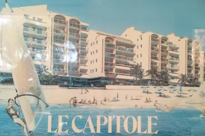 superbe appartement, 40 m², super vue mer, face aux plages