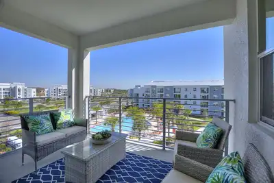 Image de Top Floor Oversize Balcony, Premium Inclusive Resort Amenities