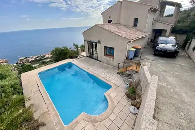 Image de Au sommet de l’Estérel, villa perché dans un calme absolu et vue panoramique mer
