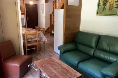 Image de 50m du centre station, 2ème étage, vue montagne, balcon, télévision, 52m², Brides Les Bains