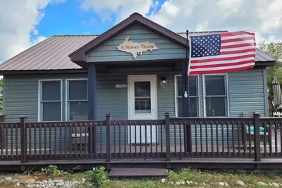 Image de A Stone's Throw from Lake Superior, the bay and downtown pet friendly