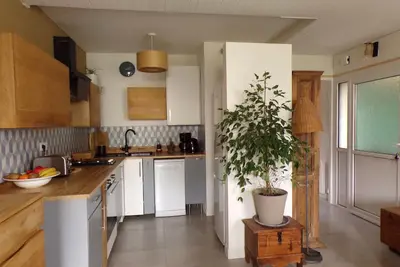 Image de Appartement avec jardinet et terrasse