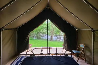 Image de Creek Front Camping Tent - Secluded, Scenic and Comfortable