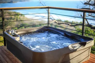 Image de Romantic yet Modern on the top of a mountain, magnificent view, private Jacuzzi.