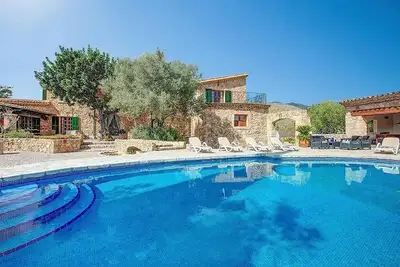 Impressive Stone Finca, A/C, Private Pool, Idyllic Countryside Setting close to Pollensa & Beaches!