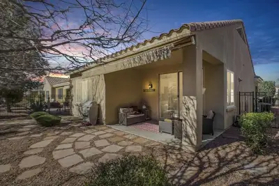 Image de Corte Bella, resort living at it’s finest!