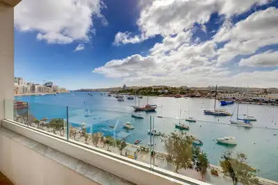 Image de Deluxe Apartment with Valletta and Harbour Views