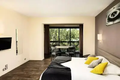 Image de Chambre 2/4 Personnes Supérieure