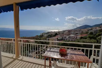 Image de Ferienwohnung 2 Zimmer 4 Betten Ajaccio