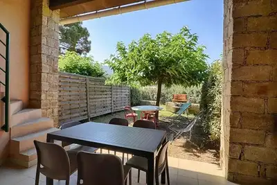 Image de Appartement rez de jardin 4 pièces 6 couchages La Liscia 1