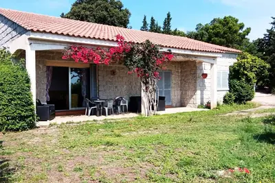 Image de Villa 4 Zimmer 8 Betten Porto-Vecchio