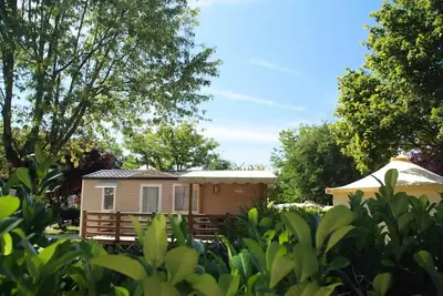 Image de Mobil-home Confort 29m² 3 chambres + terrasse couverte - sans tv - sans clim 6 personnes