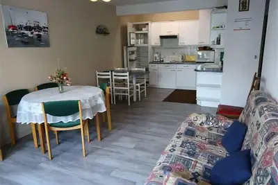 Image de Spacieux T2, à deux pas de la plage du Val André.