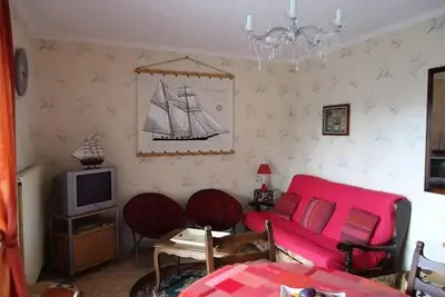 Image de Appartement T3, a proximité de toutes commodités.