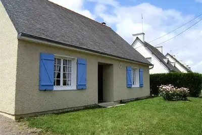 Image de Charmante maison de 85m², avec jardin clos dans un quartier calme.