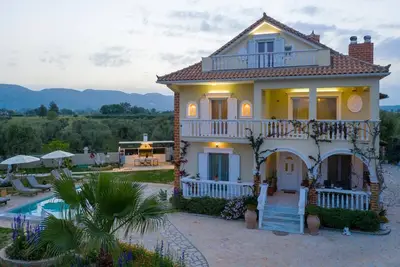 Image de Antigoni's Family House!