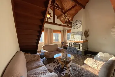 Gîte de groupe de grande capacité avec Sauna et Jacuzzi extérieur