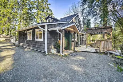 Image de Pet-Friendly Cabin: Minutes to Gig Harbor!