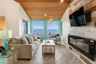 Image de Ocean view home with a deck, gas grill, free WiFi and washer/dryer