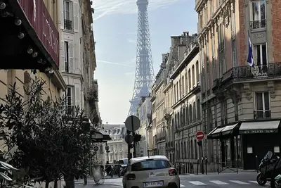 Image de magnifique appartement proche de la Tour Eifel