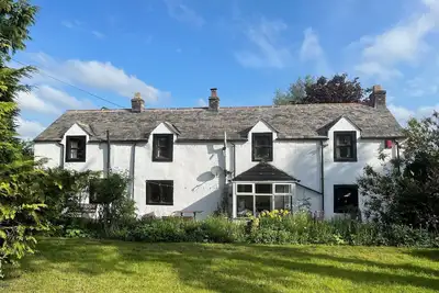 Image de A unique 1750's Lakeland Farmhouse in own grounds. 15 mins from Ullswater Lake