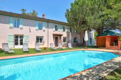 Image de Gîte 4 étoiles la grappe Occitane - 14 personnes - piscine privée