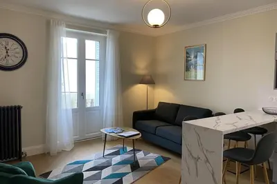 Image de Appartement cosy au cœur de Vichy, proche thermes et commerces, tout inclus, idéal 2 pers. + options