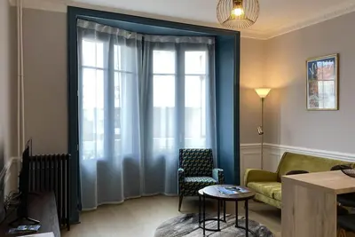 Image de Appartement Équipé au Cœur de Vichy – Confort et Praticité