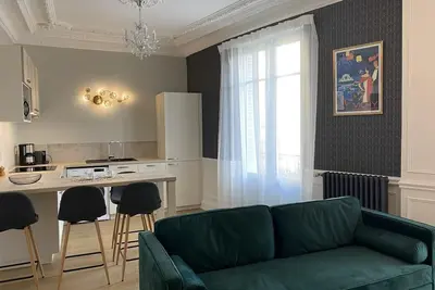 Image de Appartement Équipé avec Balcon au Cœur de Vichy - Proche Thermes et Commerces