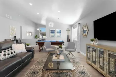 Image de Luxury & Modern 3br Vegas Home w Hot Tub & Golf