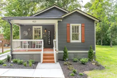 Image de The Redbud - A Pmi Scenic City Vacation Rental