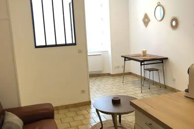 Image de Joli Appartement en Plein Coeur de la Ville!