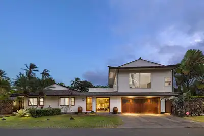 Image de Laiki - Steps to Kailua Beach w/Heated Salt Water Pool+Spa