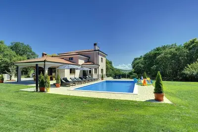 Image de Maison de vacances Rovinj pour 1 - 8 personnes avec 4 chambres à coucher - Maison de vacances