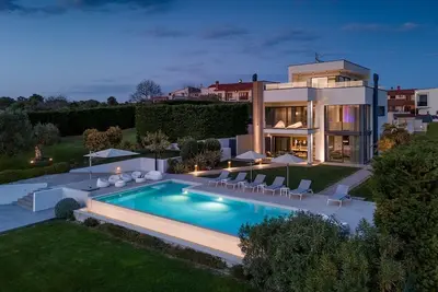 Image de Maison de vacances Pula pour 1 - 8 personnes avec 4 chambres à coucher - Maison de vacances