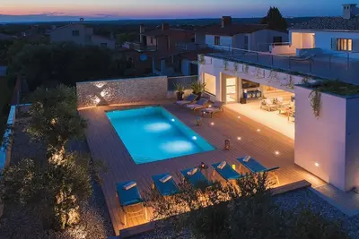 Image de Maison de vacances avec piscine privée pour 10 personnes env. 340 qmà Pula-Fondole, Istrie (Istrische Riviera)