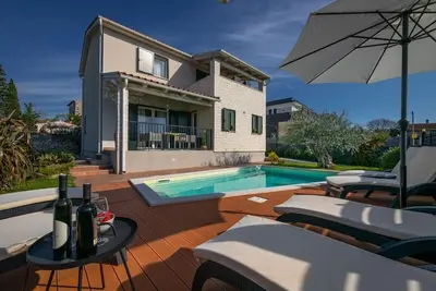 Image de Maison de vacances Krnica pour 1 - 8 personnes avec 3 chambres à coucher - Maison de vacances