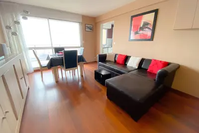 Image de Le Beach, appartement avec balcon et vue sur mer
