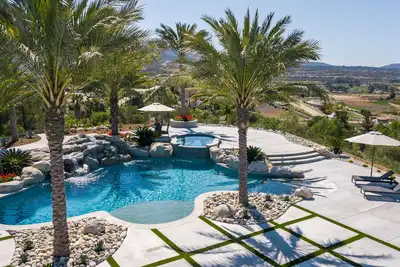 Image de Luxury Temecula Wine Country Retreat, Scenic Views