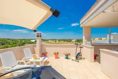 Image de Maison familiale, 2 vérandas, Ac, vélo d’appartement, à 6 km des plages