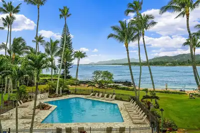 Image de Beautiful Lae Nani - Oceanfront 2 bedroom 2 bath condo with Ac