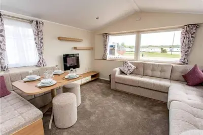 Image de Charming 3-Bed Caravan in Saint Leonards-on-sea