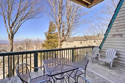 Image de Beech Mountain Retreat w/ 3 Decks & Mountain Views