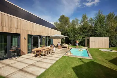 Image de Maison de vacances avec sauna et piscine privée