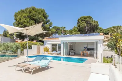 Image de Villa 'Casa Viviana' avec vue sur la mer, piscine, Wi-Fi, balcon, terrasse et jardin