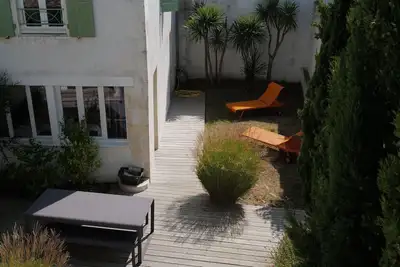 Image de Très belle maison Rhétaise classée 4* jardin et garage, calme, plein centre,