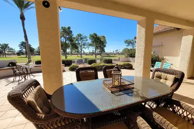 Image de Where the Good Times Roll! Sun Lakes 2 Kings, Golf Cart