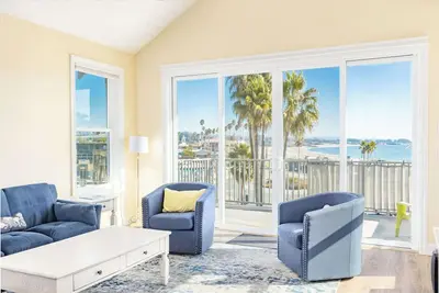 Image de Oceanfront Beach House overlooking the Boardwalk