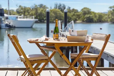 Image de Skippers Landing- On the water with private jetty