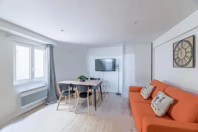 Image de Villa Poncelet - Suite Coco mademoiselle, 2 Bdrs, Champs Elysées, A\/C, Prime Loc